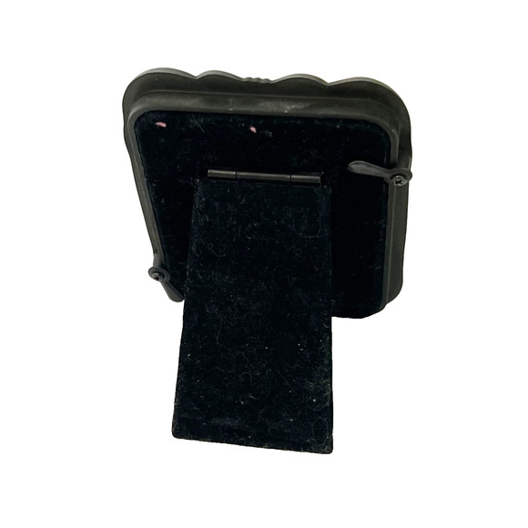 Lot of 3 Small Dark Silvertone Ornate Picture Frames Tabletop Stand - Picture 11 of 12